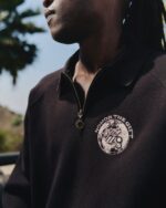 Knitted Zip L/S Polo Black worn by model