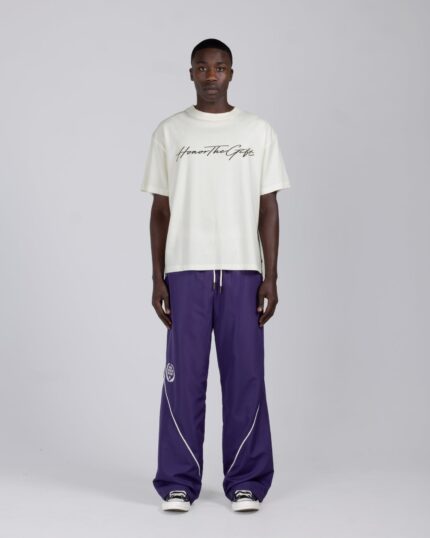 Honeycomb Ripstop Track Pant Purple worn by model