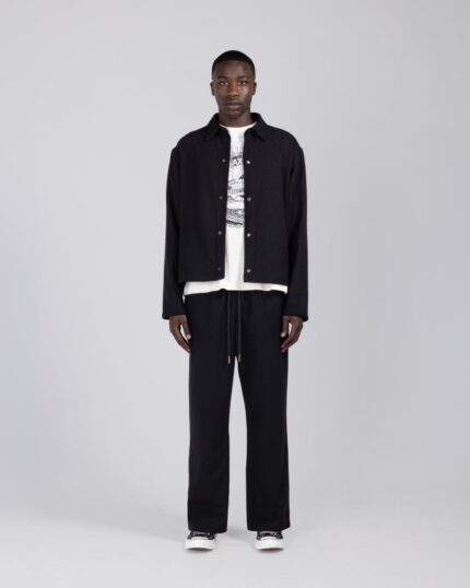 Nep Yarn Pant Black worn by model